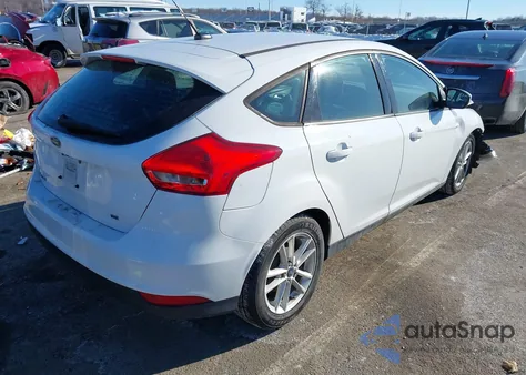 2015 Ford Focus Se из США, поврежденный, VIN 1FADP3K26FL251633